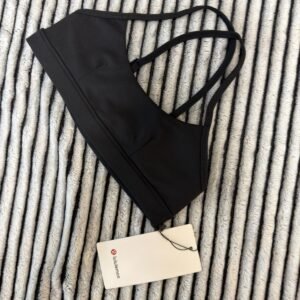 Lulu-Sports Bra- Classic black